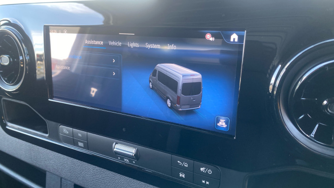 Mercedes-Benz Sprinter 315Cdi L3 Diesel Rwd 3.5t H2 Pro Van 9G-Tronic - Image 22